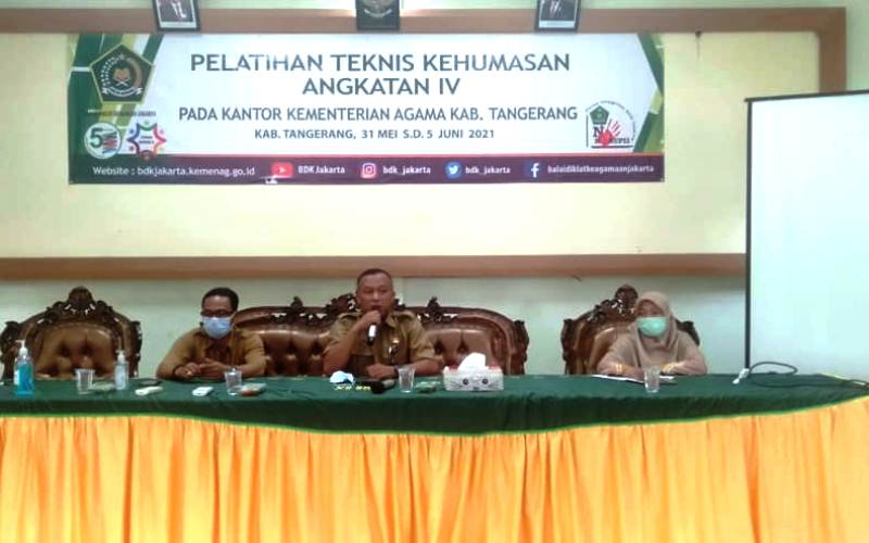 Sambutan dan pembukaan