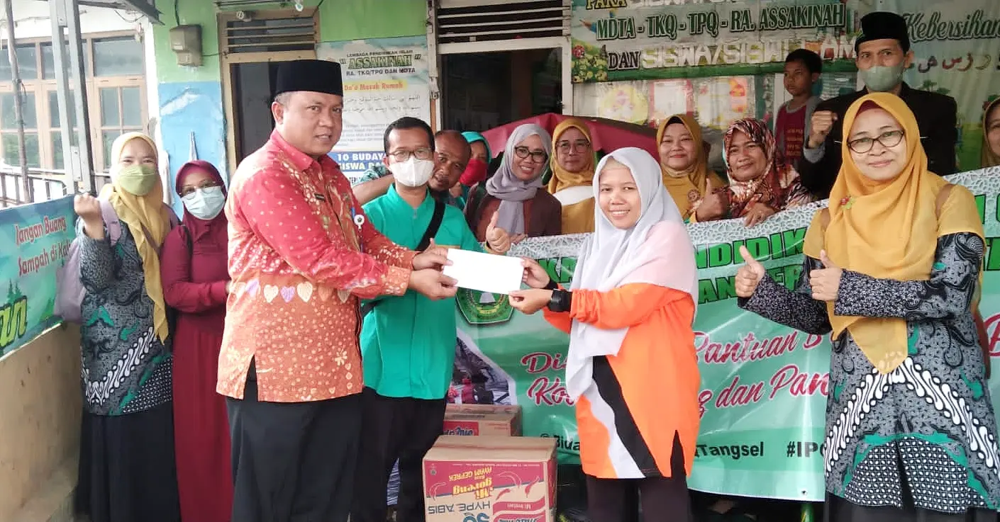 IPQ Tangsel Beri Bantuan Korban Banjir Kota Serang dan Kabupaten Pandeglang