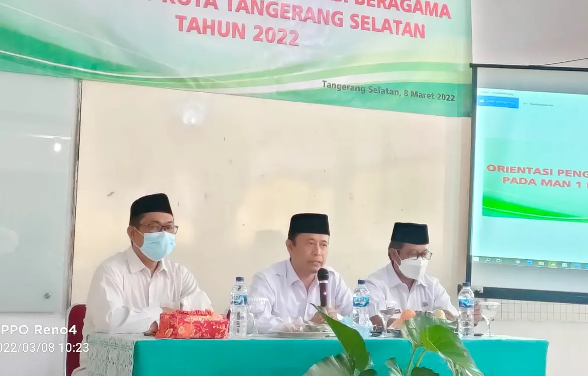 Kakanwil Kemenag Banten Berikan Orientasi Penguatan Moderasi Beragama di MAN 1 Tangsel