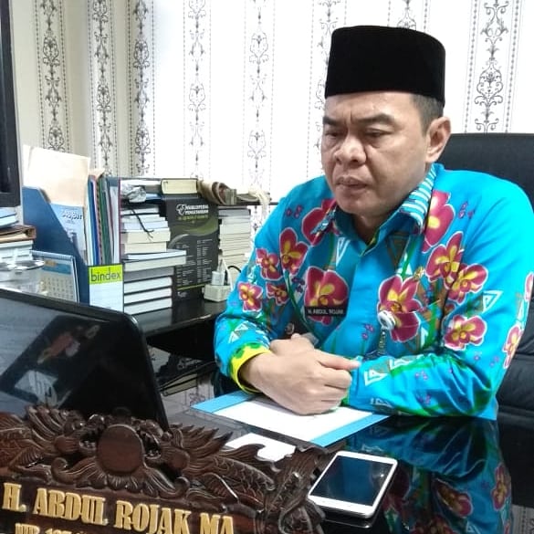 Webinar Gerakan Nasional Literasi Digital 2021: Komunikasi Antar Umat Beragana di Era Digital