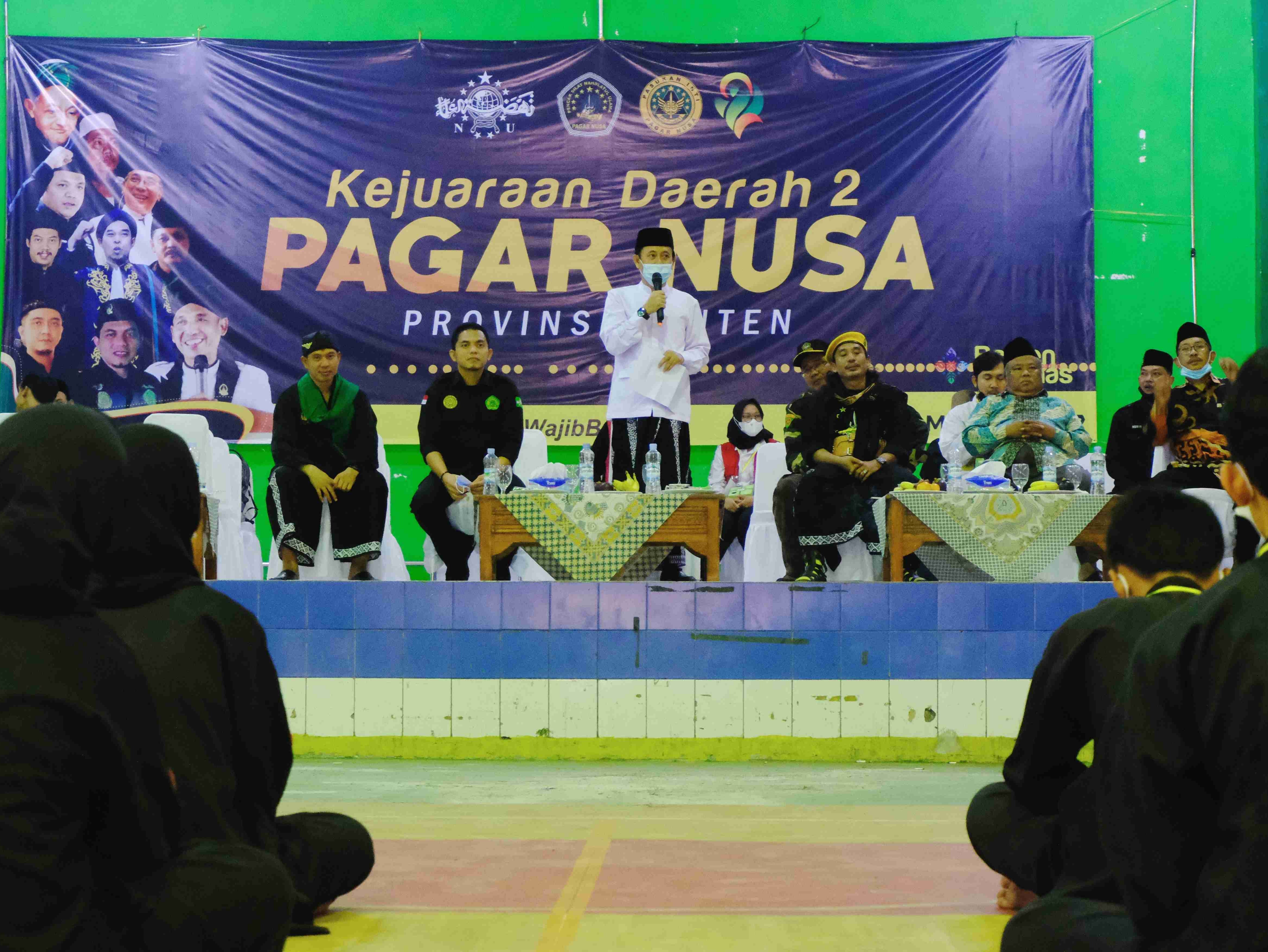 Kepala Kanwil Kemenag Banten, Nanang Fatchurrochman membuka Kejurda 2 Pagar Nusa